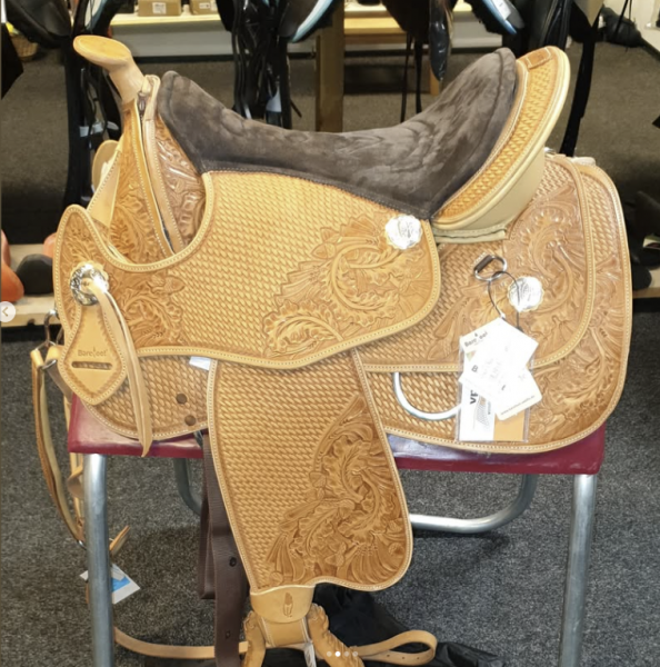 SALE--Virginia Rose westernzadel maat 1